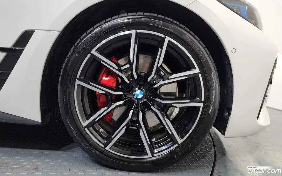 BMW 4 Series 420i M 2025 — миниатюра 5