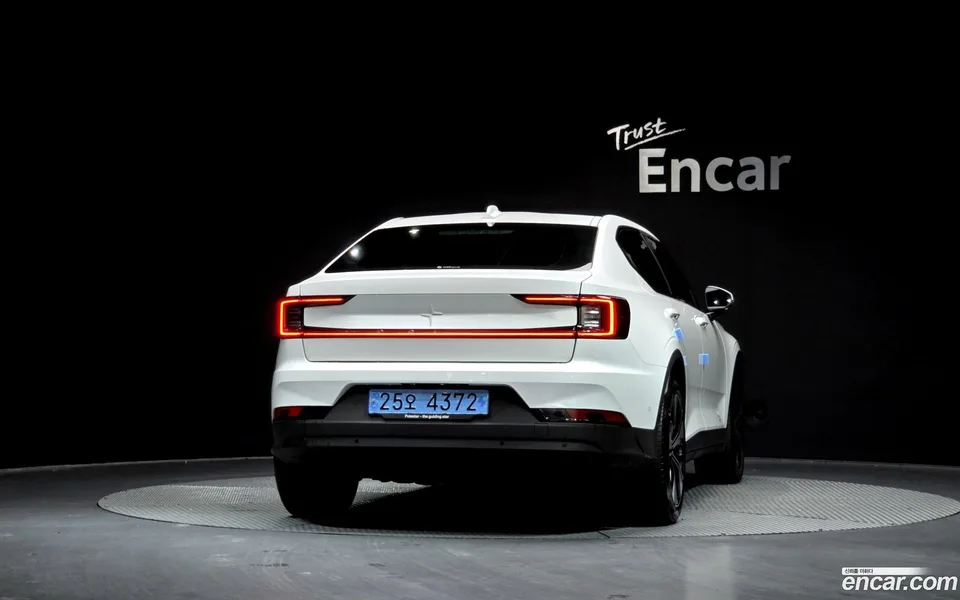 Polestar Polestar 2 2022 — миниатюра 4