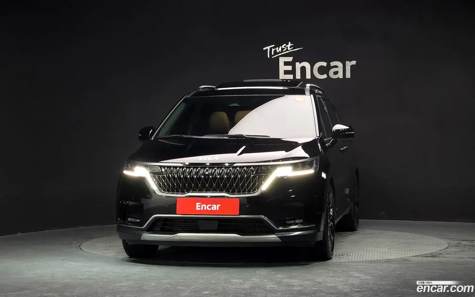 Kia Carnival 7 2023 — миниатюра 3