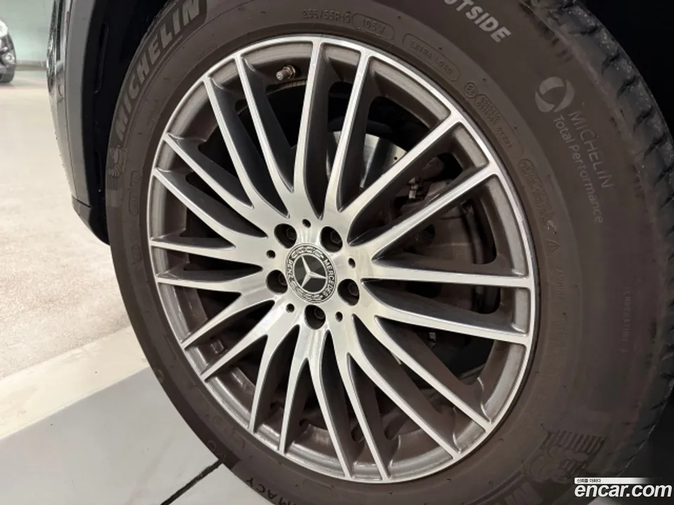 Mercedes-Benz GLC-Class GLC220 d 4MATIC 2024 — миниатюра 4
