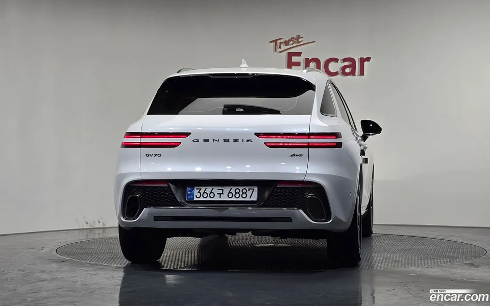 Genesis GV70 2.5T AWD 2023 — миниатюра 4