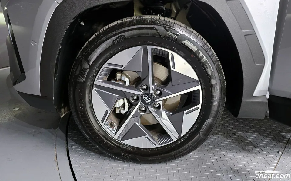 Hyundai Tucson NX4 2.0 2WD 2025 — миниатюра 5