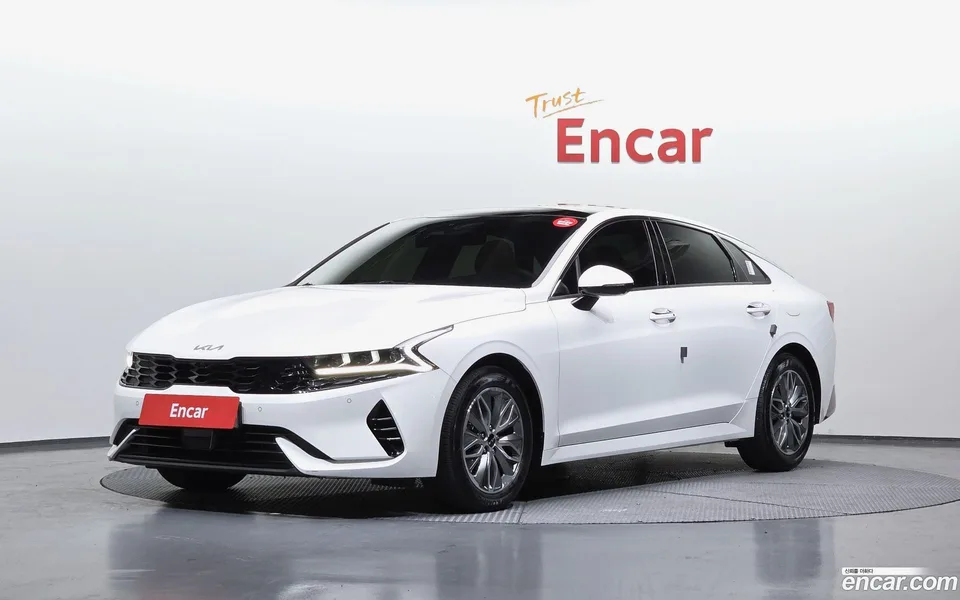 Kia K5 Hybrid 2022 — фото 1, купить с доставкой в Москву