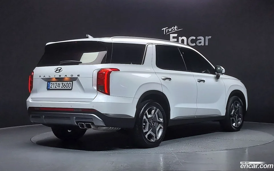 Hyundai Palisade 2.2 2WD 2024 — миниатюра 2
