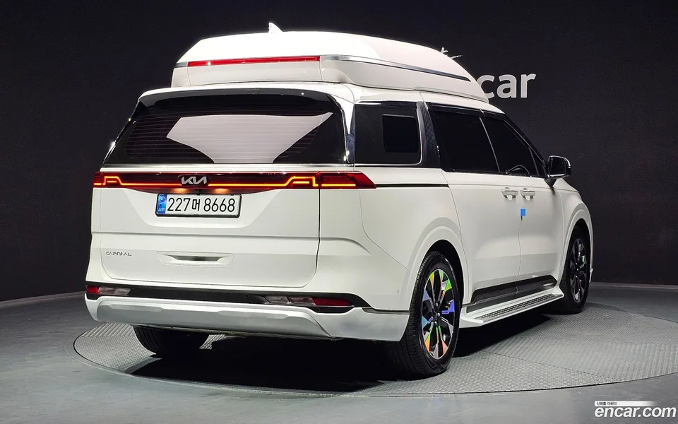 Kia Carnival 9 2022 — миниатюра 2