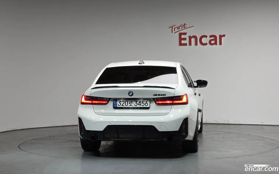 BMW 3 Series 320i M 2024 — миниатюра 4