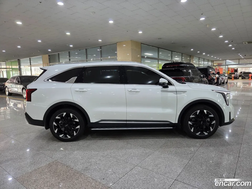 Kia Sorento 2.5T 4WD 2023 — миниатюра 5