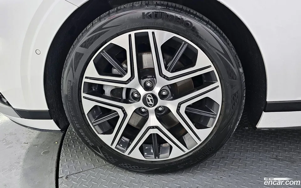 Hyundai Grandeur 3.5 2WD 2023 — миниатюра 5