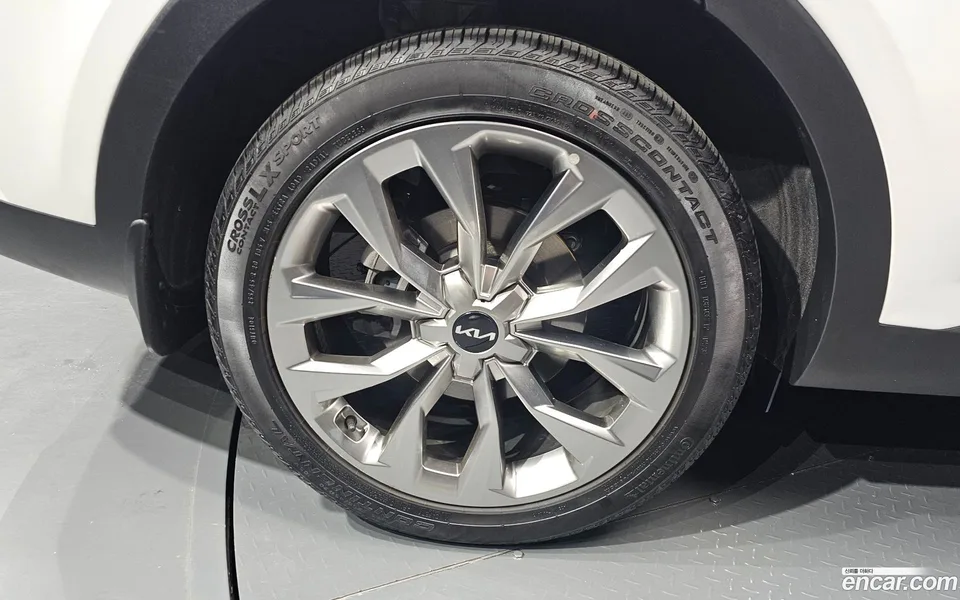 Kia Sorento 2.5T 2WD 2023 — миниатюра 5