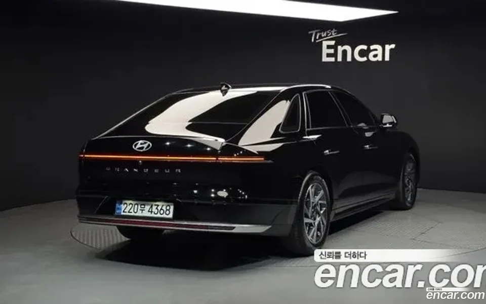 Hyundai Grandeur Hybrid 2023 — миниатюра 2