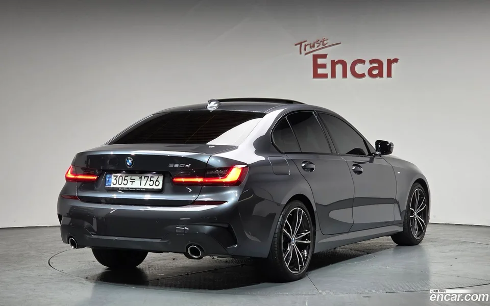 BMW 3 Series 320d M 2022 — миниатюра 2
