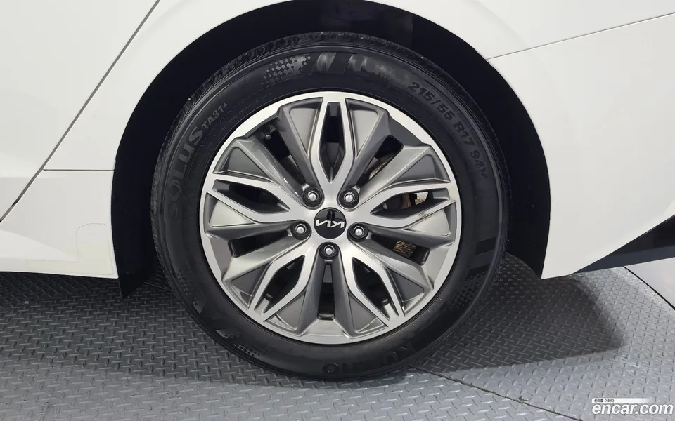 Kia K5 Hybrid 2022 — миниатюра 5