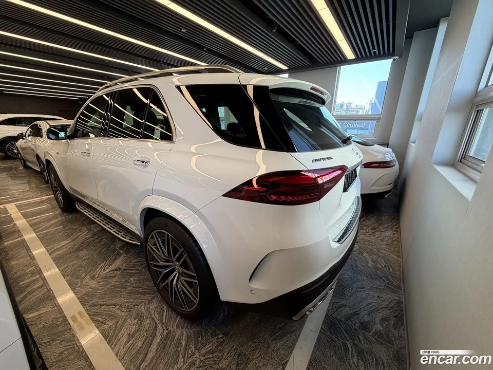 Mercedes-Benz GLE-Class AMG GLE53 4MATIC+ 2025 — миниатюра 2