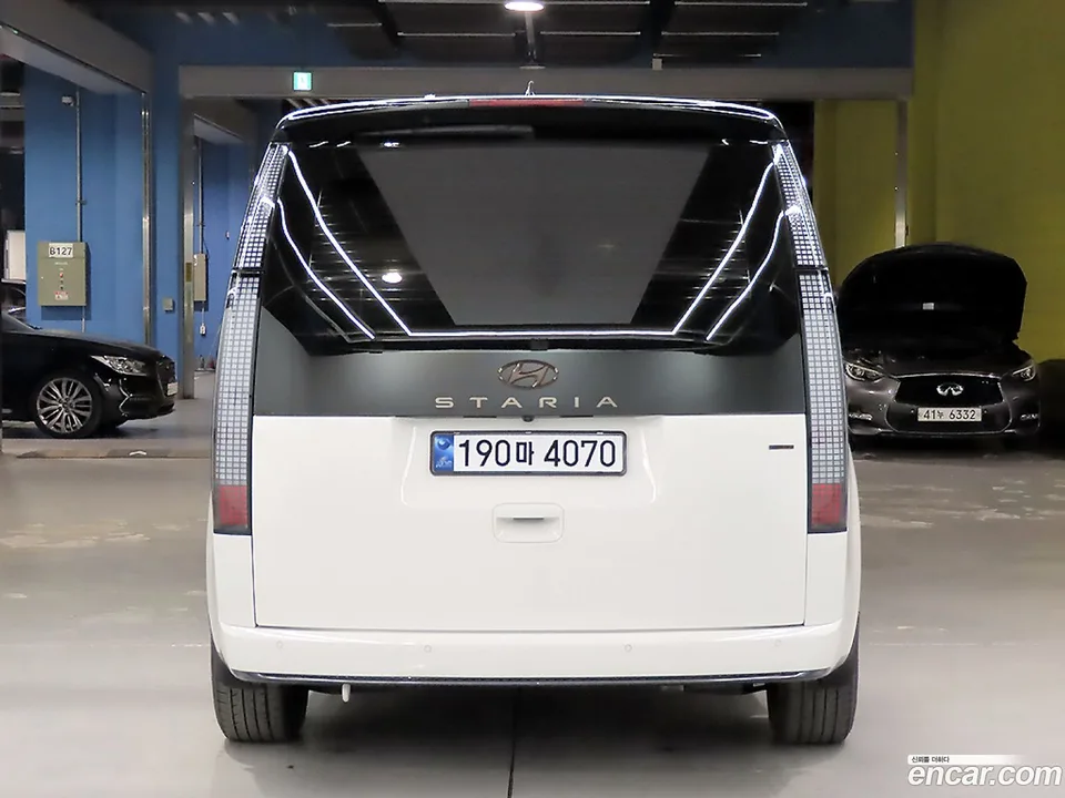 Hyundai Staria 4WD 9 2024 — миниатюра 3
