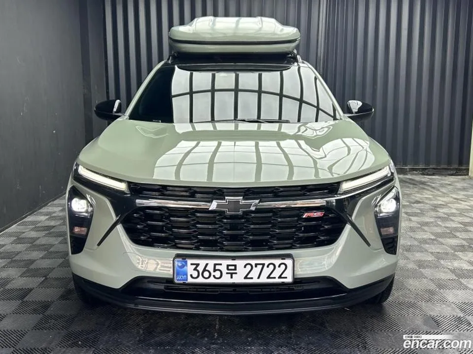 Chevrolet Trax Crossover 1.2 RS 2023 — миниатюра 3