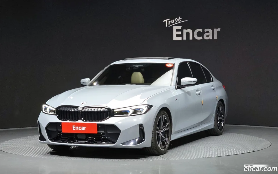 BMW 3 Series 320i M 2022 — фото 1, купить с доставкой в Москву