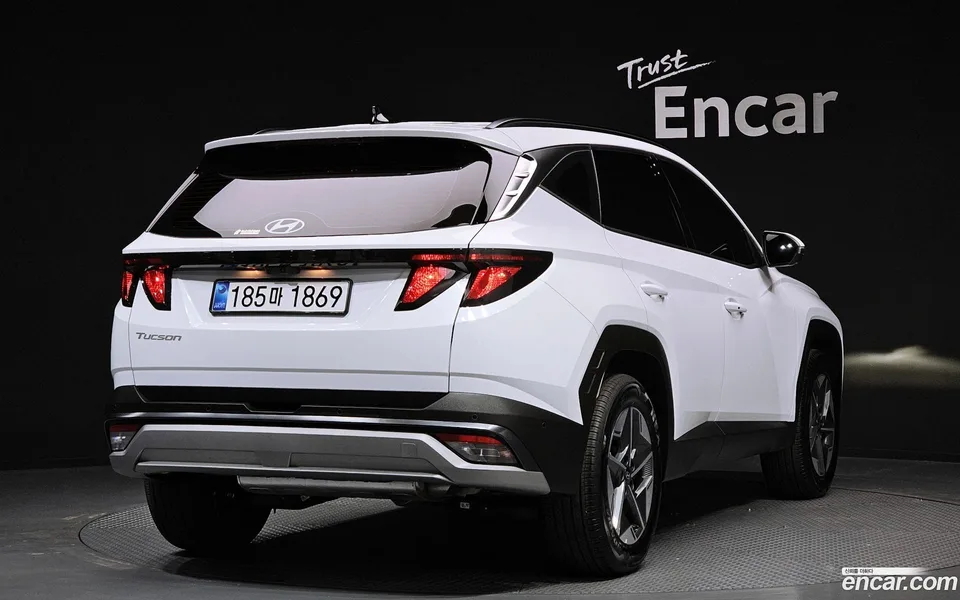 Hyundai Tucson NX4 1.6 2WD 2025 — миниатюра 2