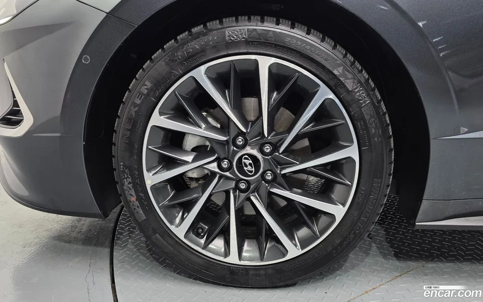 Hyundai Sonata Hybrid 2023 — миниатюра 5