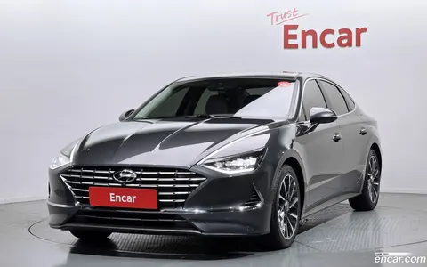 Hyundai Sonata Hybrid 2023 buy in Moscow