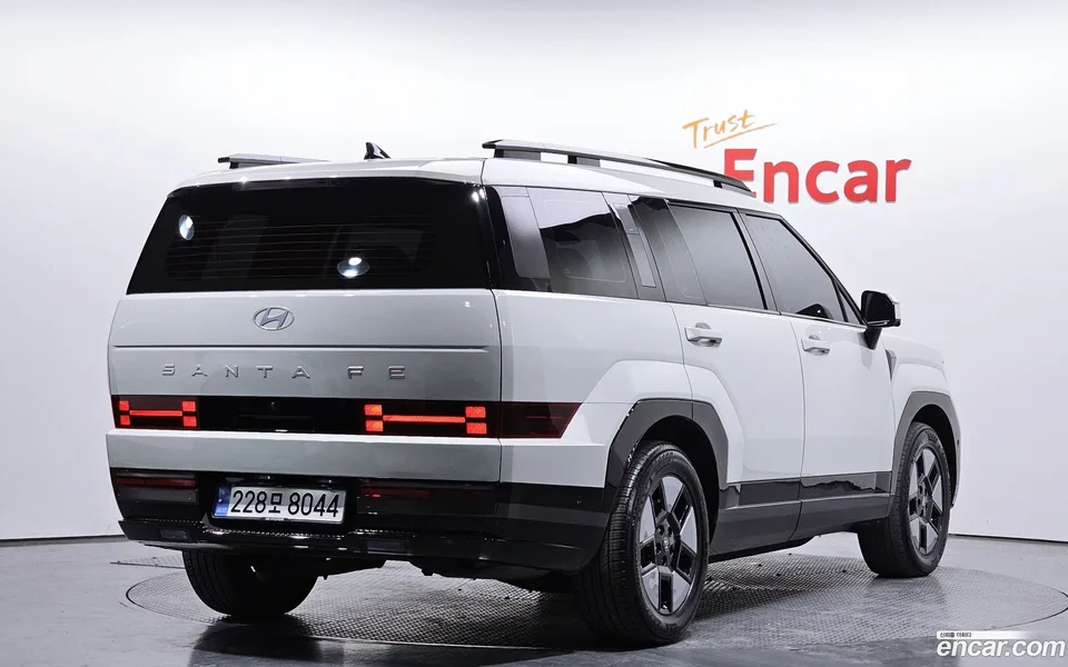 Hyundai Santa Fe HEV 1.6 2WD 2024 — миниатюра 2