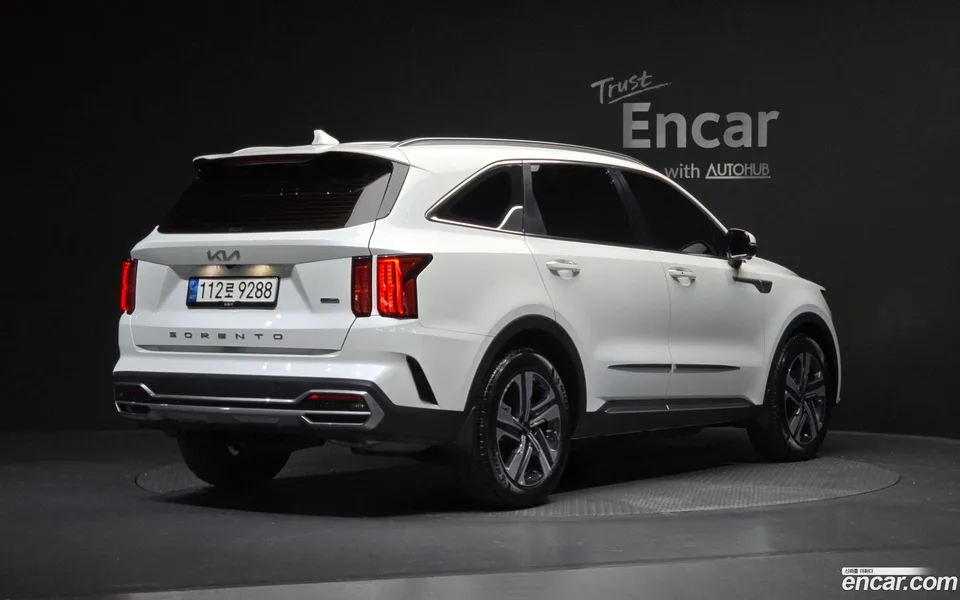 Kia Sorento HEV 1.6 2WD 2022 — миниатюра 2