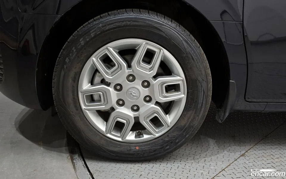 Hyundai Staria L3.5 11 2023 — миниатюра 5