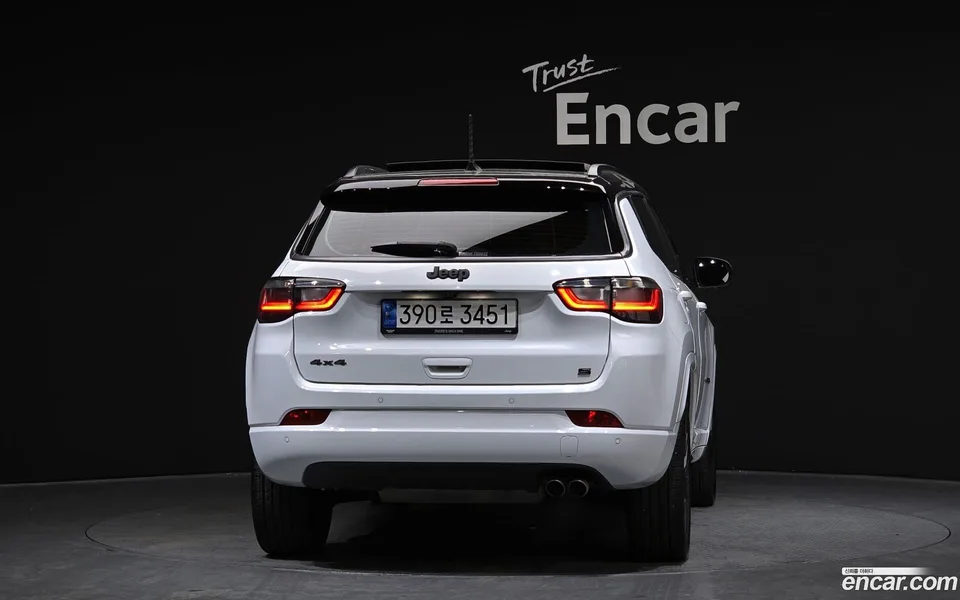 Jeep Compass S2.4 AWD 2022 — миниатюра 4