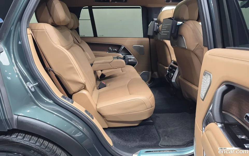 Land Rover Range Rover P530 AB LWB 2023 — миниатюра 5