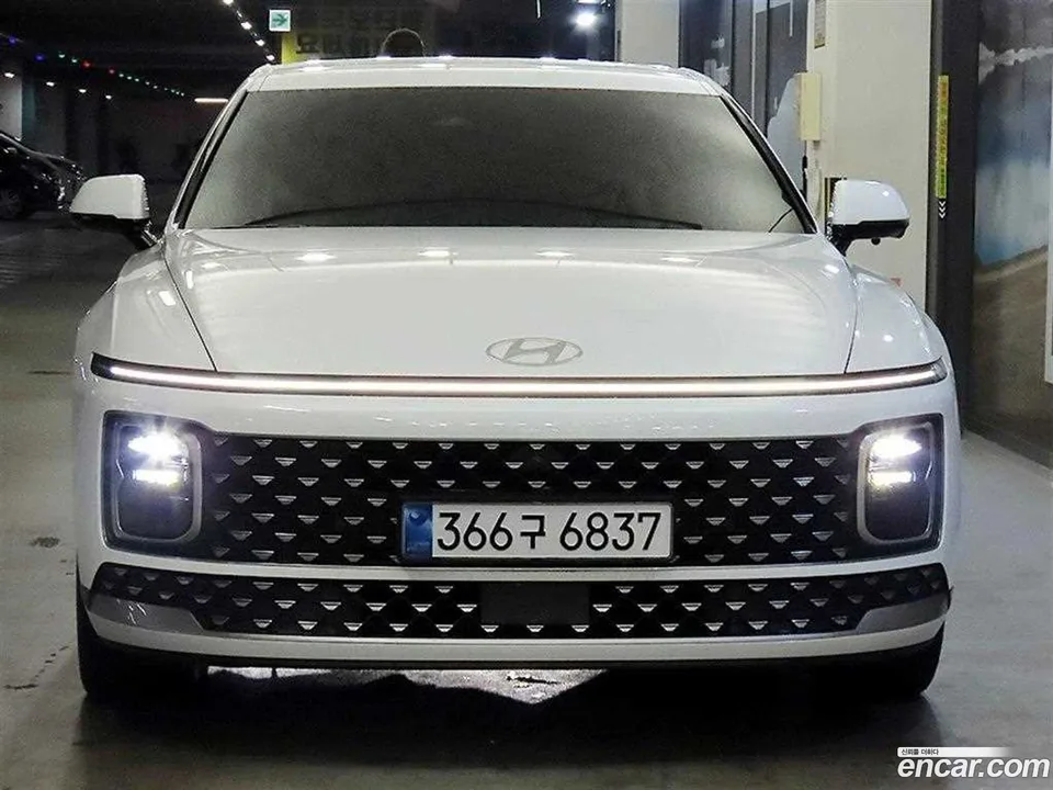 Hyundai Grandeur 2.5 2WD 2022 — миниатюра 2