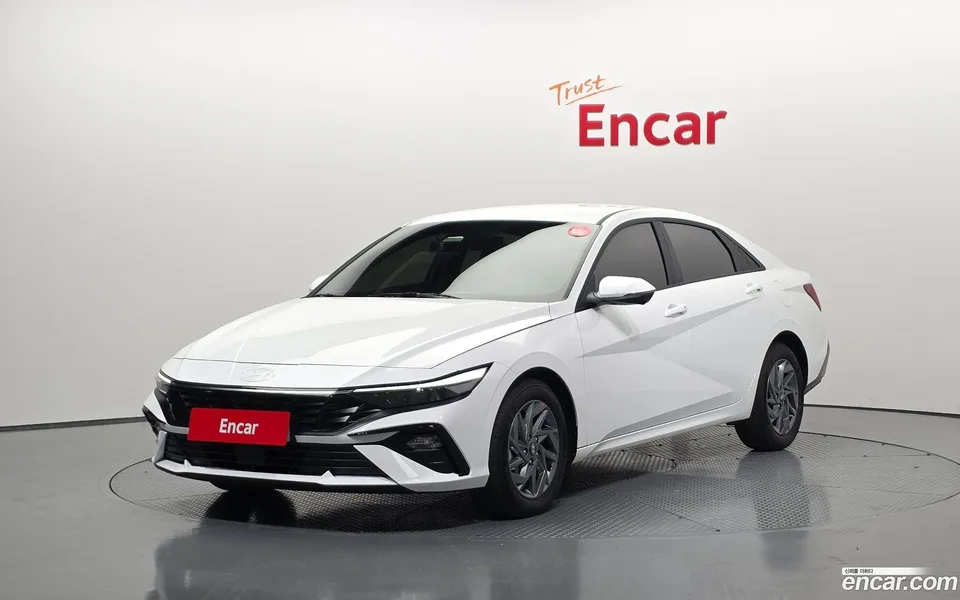 Hyundai Avante CN7 1.6 2023 — фото 1, купить с доставкой в Москву