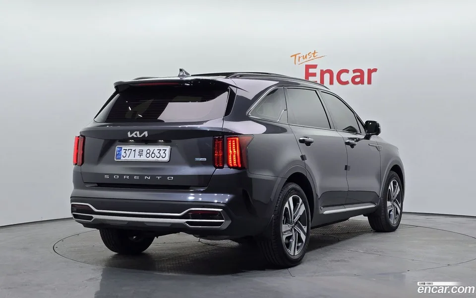 Kia Sorento HEV 1.6 2WD 2022 — миниатюра 2