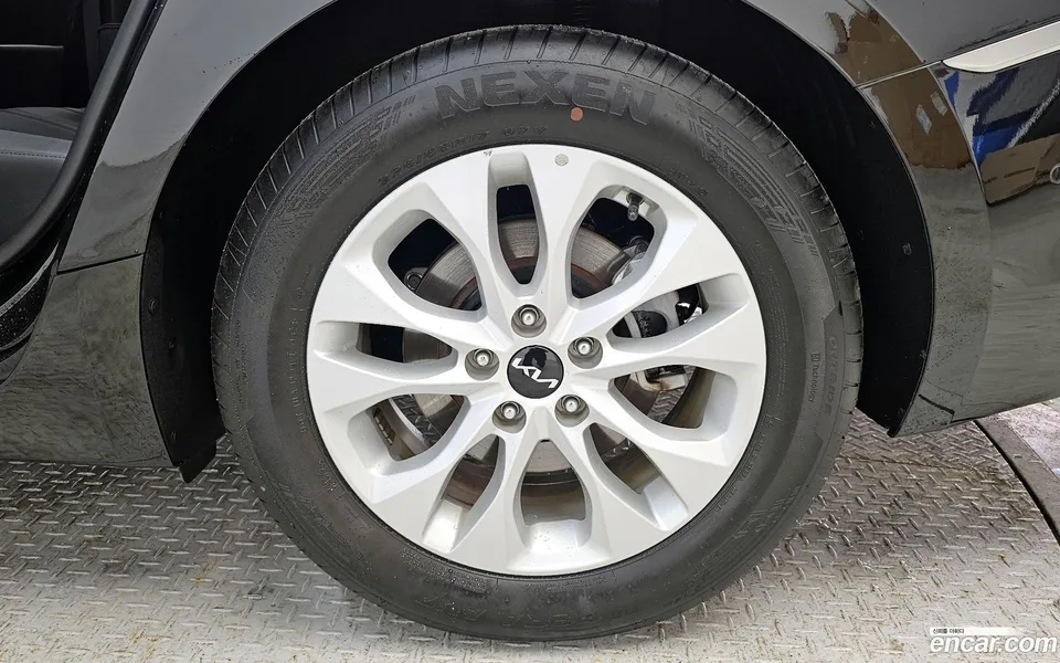 Kia K8 2.5 2WD 2024 — миниатюра 5