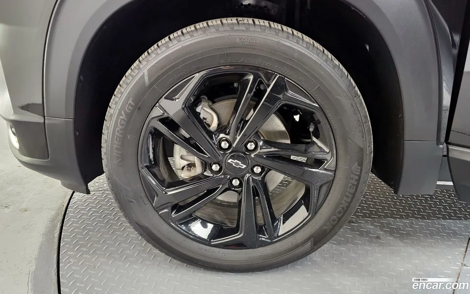 Chevrolet Trailblazer 1.3 2WD 2023 — миниатюра 5