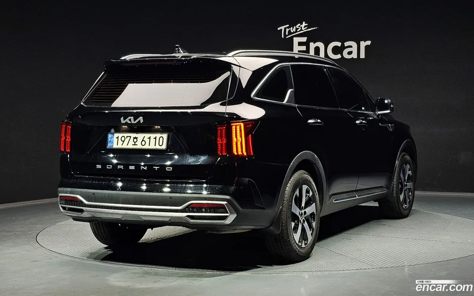 Kia Sorento 2.5T 2WD 2022 — миниатюра 2