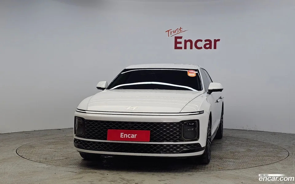 Hyundai Grandeur Hybrid 2023 — миниатюра 3