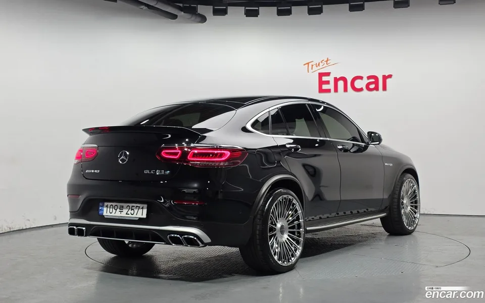 Mercedes-Benz GLC-Class AMG GLC63 S 4MATIC+ 2023 — миниатюра 2