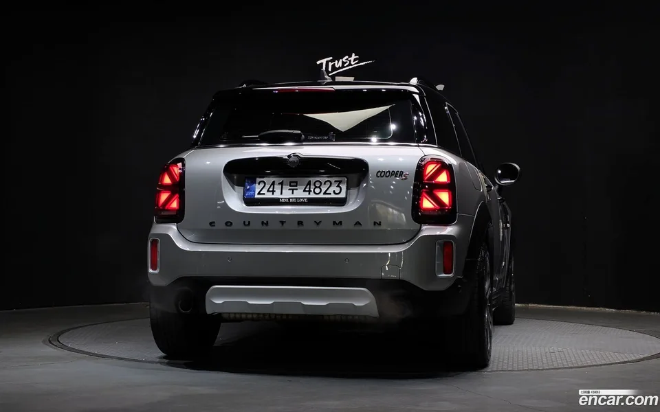 MINI Cooper S Countryman ALL4 2023 — миниатюра 4