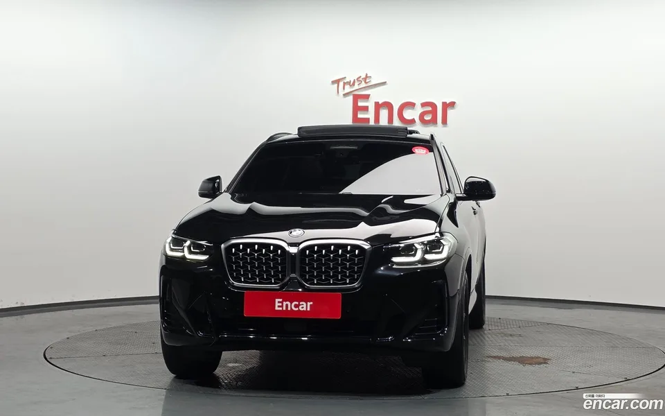 BMW X4 xDrive20i M 2023 — миниатюра 3