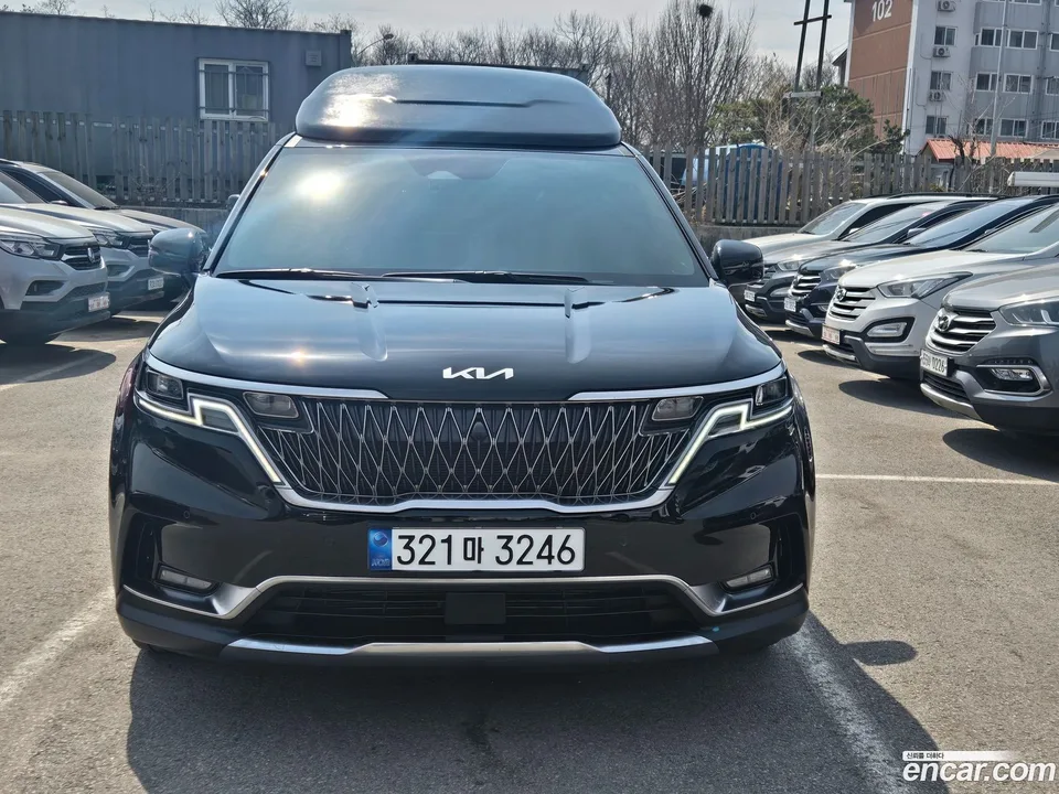 Kia Carnival 9 () 2022 — миниатюра 3
