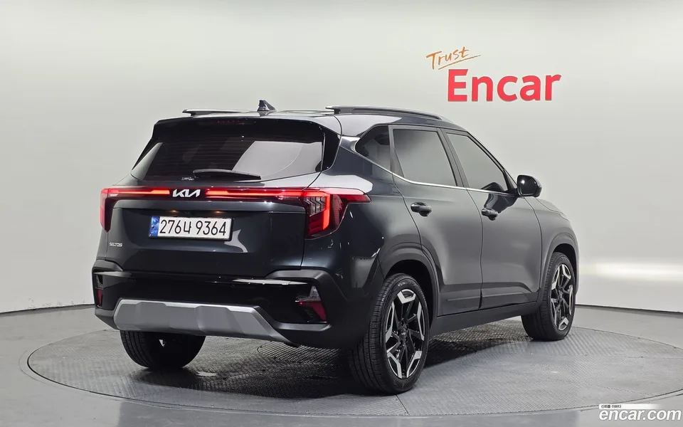 Kia Seltos 1.6 2WD 2024 — миниатюра 2