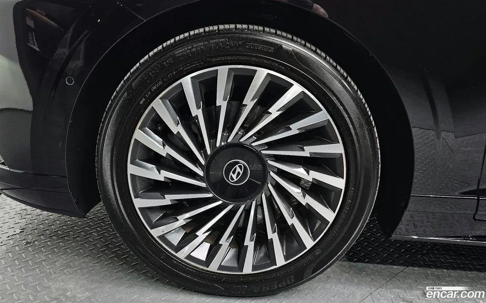 Hyundai Grandeur 3.5 2WD 2024 — миниатюра 5