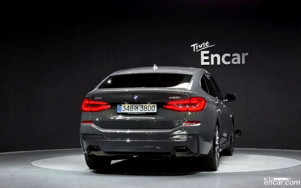 BMW 6 Series GT 630i xDrive M 2024 — миниатюра 4