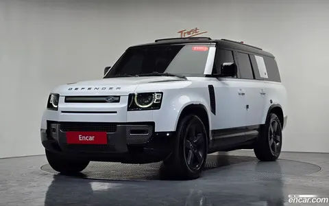 Land Rover Defender 2024 купить в Москве