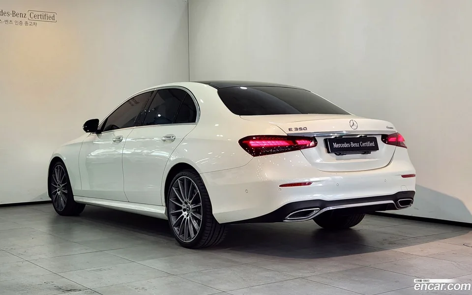 Mercedes-Benz E-Class E350 4MATIC AMG Line 2022 — миниатюра 2