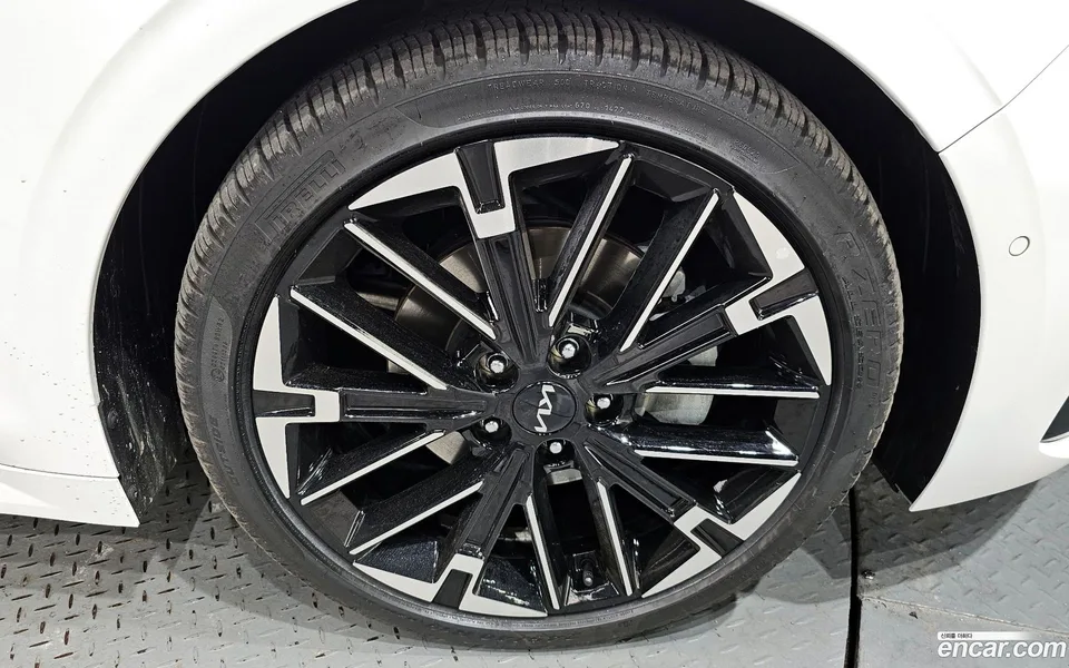 Kia K5 1.6 2024 — миниатюра 5