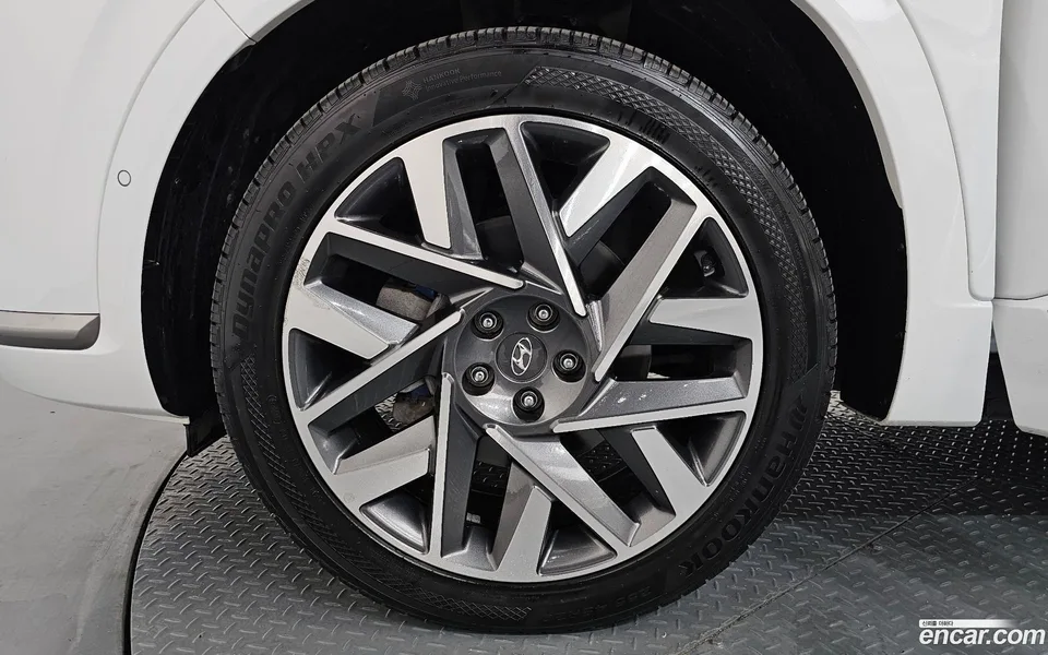 Hyundai SantaFe 2.2 4WD 2023 — миниатюра 5