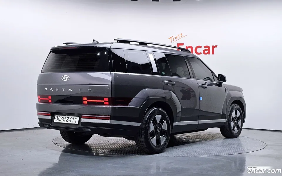 Hyundai Santa Fe HEV 1.6 2WD 2024 — миниатюра 2