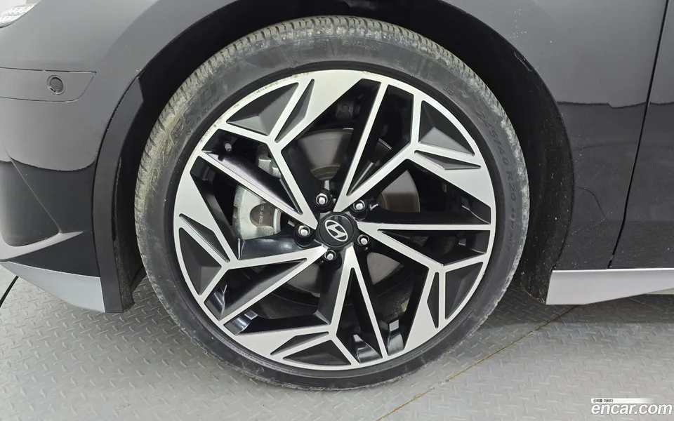 Hyundai Ioniq 6 AWD 2022 — миниатюра 5
