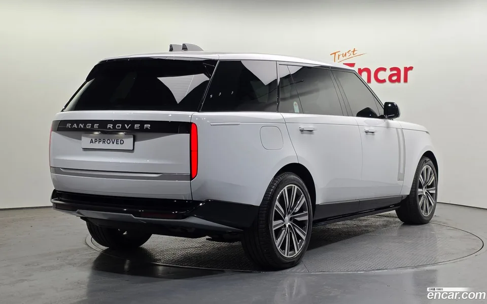 Land Rover Range Rover P530 AB LWB 2024 — миниатюра 2