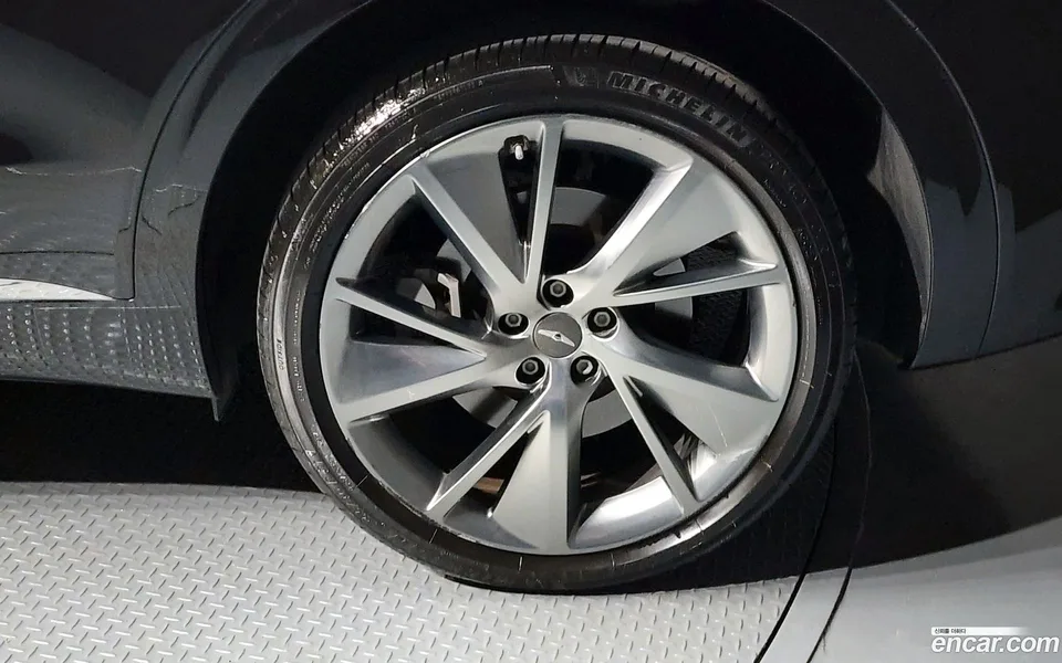 Genesis GV70 2.2 2WD 2022 — миниатюра 5